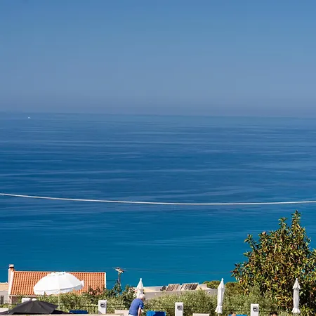 Pnoe Luxury Лурдата
