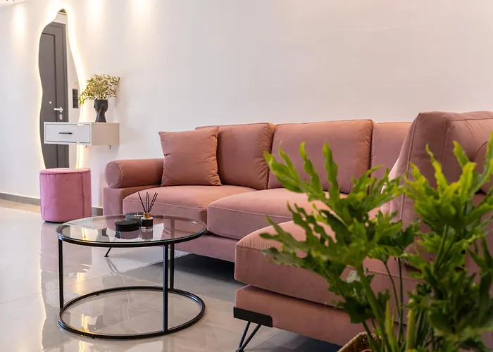 Pnoe Luxury * Лурдата