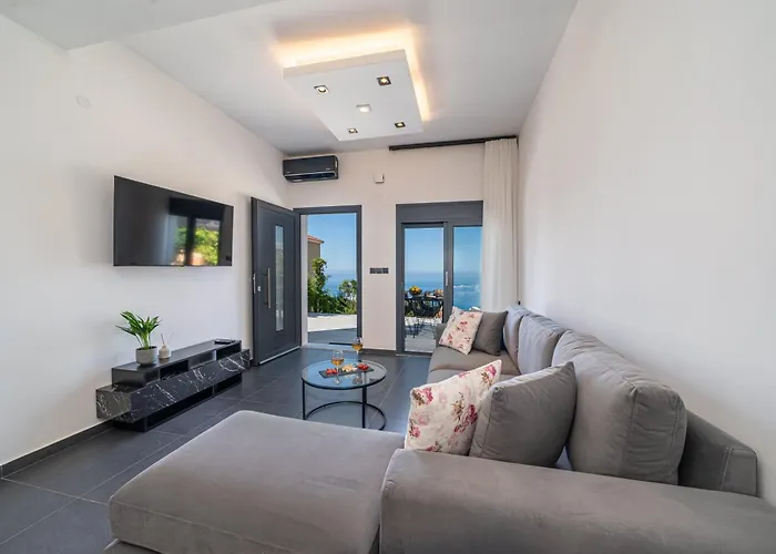 Pnoe Luxury Lägenhet Lourdata (Kefalonia)