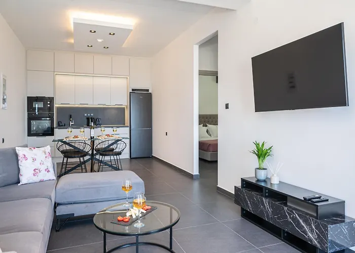 Pnoe Luxury Lägenhet