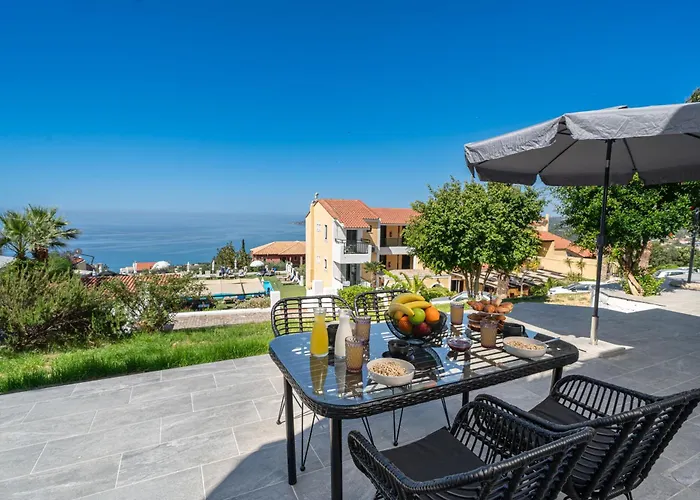 Pnoe Luxury Lägenhet Lourdata (Kefalonia)