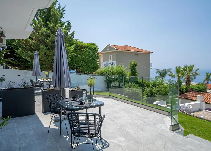 Pnoe Luxury * Lourdata (Kefalonia)