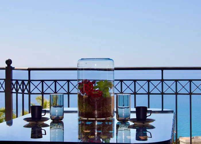 Pnoe Luxury Lourdata (Kefalonia)