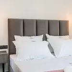 Апартаменты Pnoe Luxury Лурдата