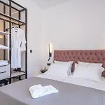 Апартаменты Pnoe Luxury Лурдата