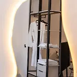 Pnoe Luxury Лурдата